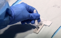 Covid, il bollettino del 13 agosto: 2.087 nuovi positivi, 13 morti