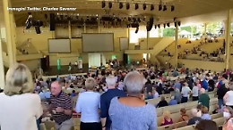 Rushdie: agenzia Iran, 'autore satanico tiri le cuoia'