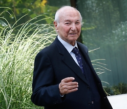 Piero Angela: il tributo degli Europei di nuoto