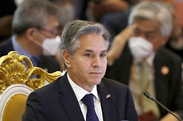 Rushdie: Blinken accusa Iran, incitato a violenza per anni