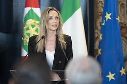 Dazn: Vezzali, 'tavolo urgente con Lega di A, Mise e Agcom'