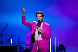 Il calendario degli ultimi concerti estivi e quello indoor, ci sono anche Mika e Clapton