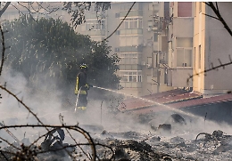 Roghi a Palermo: dopo Borgo Nuovo, in fiamme anche la discarica di Bellolampo