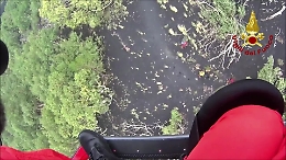 Etna, sull'elicottero durante il soccorso al turista Usa