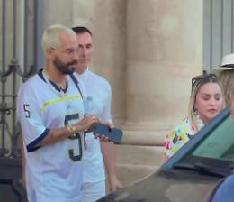 Madonna a Siracusa incantata da Caravaggio vuole conoscere la storia di Santa Lucia