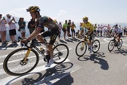 Vuelta: Kuss e Poels si ritirano, il primo ha il Covid-19