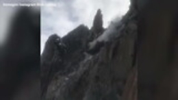 Gigantesca frana sul Monte Bianco: «Blocchi di roccia grandi come case»