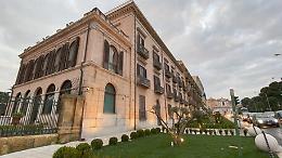 La Regione ritarda nei pagamenti, Musumeci e Armao "richiamano" i dirigenti (e ipotizzano procedimenti disciplinari)