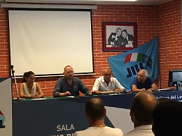 Acuarinto non percepisce i soldi dai comuni e i lavoratori sono senza stipendio