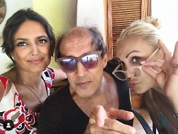 Selfie di Alessandra Celentano con lo zio Adriano e Rosita: pioggia di like