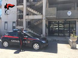 Canicattì, rapinato un furgone corriere