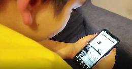 Ansia da social media, bimbi perdono più sonno