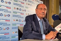 Renato Schifani parla da presidente: «Ha vinto il centrodestra, sì a Ponte e a due termovalorizzatori»