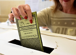 Dati incompleti o errati trasmessi dai Comuni ritardano in Sicilia la ripartizione dei seggi