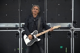 Ligabue, l'Arena di Verona gremita anche di fan siciliani