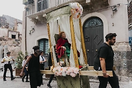 Il Decamerone in scena e itinerante nel rione a "luci rosse" di San Berillo