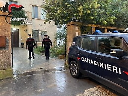 Divampa incendio in comunità per disabili psichici nel Catanese: salvata anziana