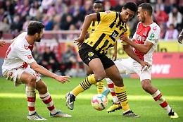 Bundesliga: il Friburgo vince e vola al comando