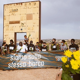 Nove anni fa il naufragio che scosse il mondo: Lampedusa ricorda i 368 migranti colati a picco e annegati in una sola notte