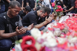 Indonesia: 32 bambini morti nella calca allo stadio