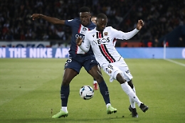 PSG: Nuno Mendes ko, è in forse per la sfida contro la Juventus