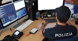 Traffico di video pedopornografici, blitz della Polizia postale: perquisizioni anche in Sicilia
