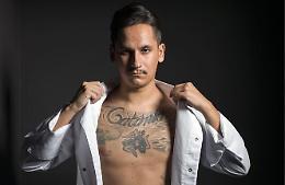 Catania tatuata sul petto: «Ho aperto ora il mio ristorante perché credo nella mia città»