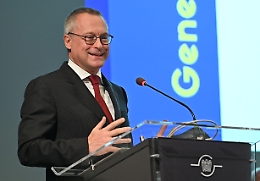 Bonomi: 'Salvare le industrie, scostamento è estrema ratio'