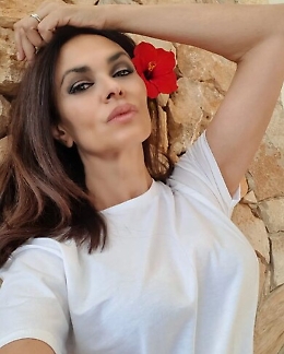 L'amore di Maria Grazia Cucinotta per la Sicilia: «Il mio legame con l'isola non si spezzerà mai»
