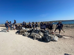 Lampedusa, successo per la Plastic Free