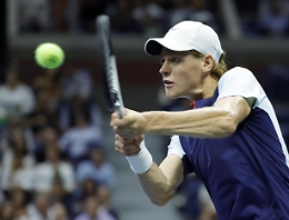 Atp Vienna: buon esordio Sinner, batte Garin in due set