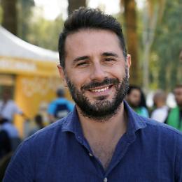 Ospedali del Siracusano al collasso: Di Paola (M5S) accende i riflettori su carenze, liste d&rsquo;attesa e 100 milioni di mobilit&agrave; passiva