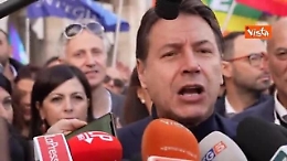 Conte: "Governo non si azzardi a invio armi senza confronto in Parlamento"