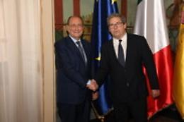 Miccich&egrave; e Schifani ai ferri corti (come ai vecchi tempi): Berlusconi chiamato a mediare