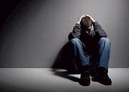 Unicef: nel mondo   più di un adolescente ogni 11 minuti si suicida