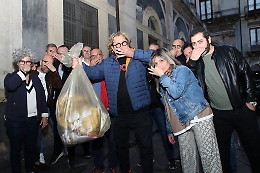 Raccolta differenziata a Catania, protestano i ristoratori: «Nelle nostre attività l'umido va raccolto tutti i giorni»