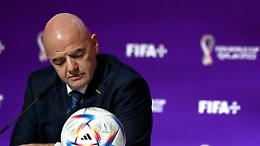 Qatar 2022, il discorso inaugurale di Gianni Infantino: «Oggi mi sento arabo, gay e migrante»