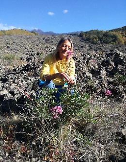 La mission della tedesca Heidrun: «Insegno la poesia della Sicilia»
