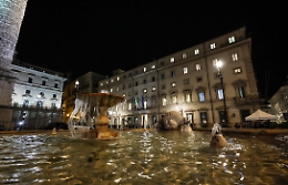 Nella prima manovra Meloni l'addio alla legge Fornero e la stretta (futura) del Reddito di cittadinanza: tutte le misure