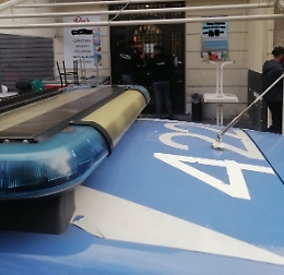 Sospesa attività di chiosco bar a Picanello, in due inveiscono contro la Polizia