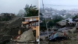 Ischia, l'enorme squarcio che si è aperto sulla montagna: la frana vista dall'alto