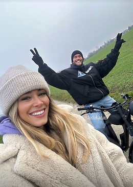 Diletta Leotta e Loris Karius: un bagno (d'amore) nella foresta