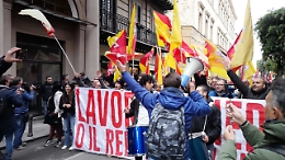 Reddito di cittadinanza, corteo a Palermo a difesa del sussidio