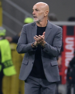 Premi: a Pioli il 'Gentleman allenatore Gigi Simoni 2021/22'