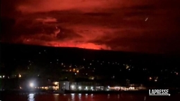 Hawaii, la spettacolare eruzione del gigantesco Mauna Loa