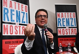 Mes: Renzi, serve all'Italia, da Meloni 'no' ideologico
