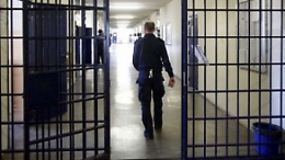 Il rammarico del magistrato di Agrigento che ha definito la polizia penitenziaria una “cosca”: «Frase infelice»