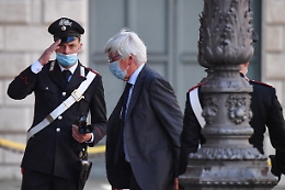 Pm Milano: archiviare ipotesi corruzione ex senatore Romani