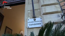 Blitz anti droga nel Catanese, 3 dosi al prezzo di 2: 26 indagati