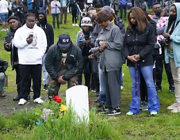 Floyd: ex agente condannato a 3 anni e mezzo per complicit&agrave;